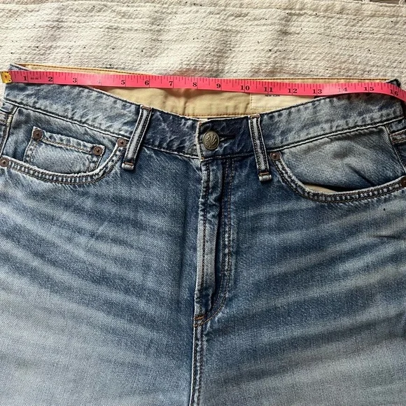 Rag & Bone Logan Mid Rise Featherweight Wide Leg Raw Hem Jeans Light/Med Wash 29 - Picture 5 of 10